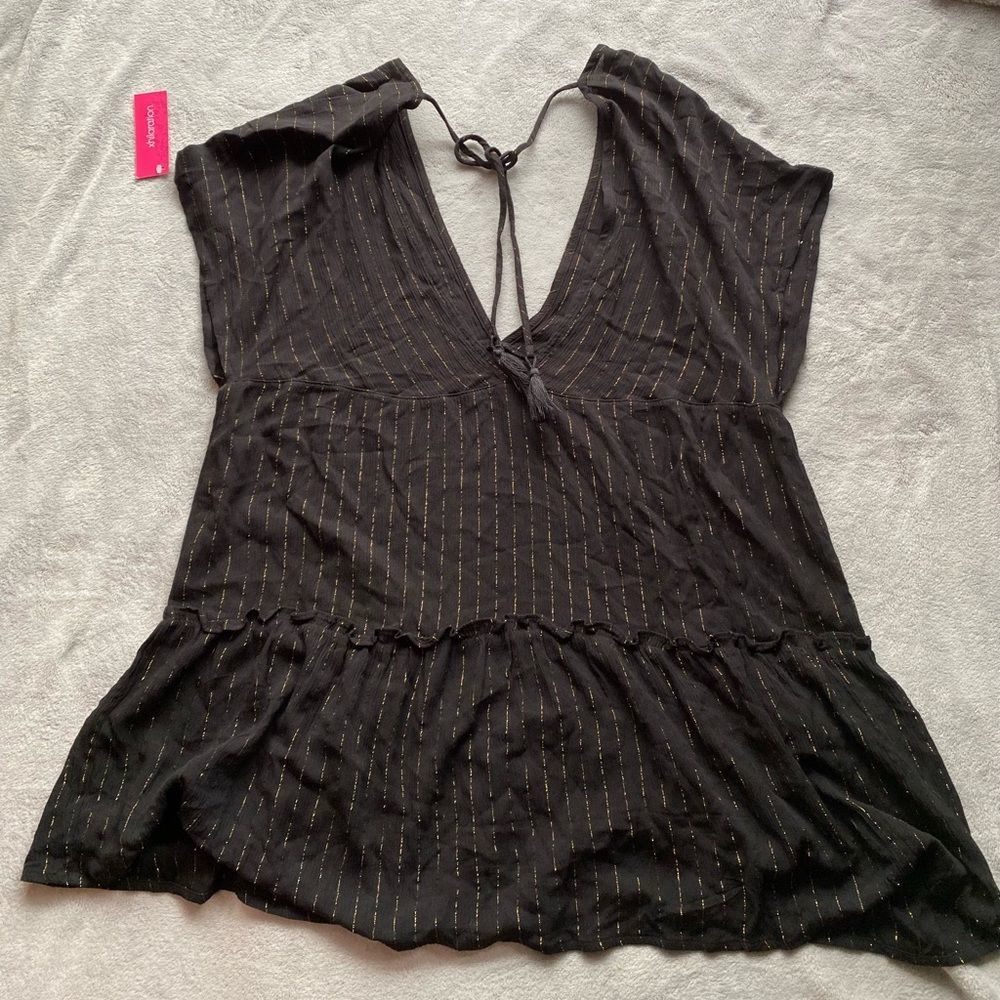 Black and Gold Cover-Up - Picture 6 of 7